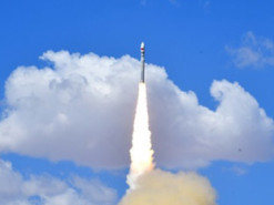 Китай запустив у космос шість нових супутників