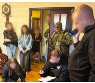 Інтернет-шахрай викрав майже мільйон гривень у матері загиблого воїна