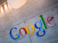 Google хочет купить производителя фитнес-трекеров Fitbit