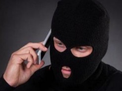 В Киеве мошенники через онлайн-площадку продаж пытались выманить технику за несуществующие деньги