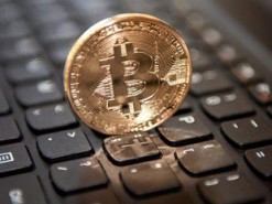 Из-за масштабной кибератаки курс биткоина упал более чем на 10 процентов