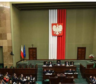 Польський парламент не зміг подолати вето президента на закон про криптоактиви