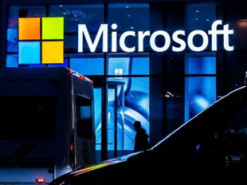 Microsoft поместит сразу четыре камеры под дисплей смартфона