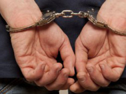 На Днепропетровщине два злоумышленника среди ночи срезали интернет-кабель