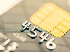 Жінка перейшла за невідомим посиланням, після чого з її картки зникли 40 тисяч гривень