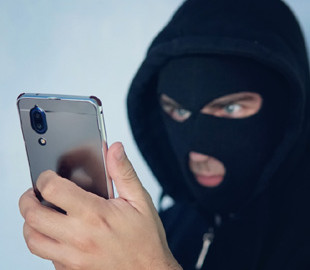 У Львові шахраї видурюють в громадян «гроші на АТО» від імені відомої монахині: деталі