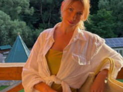 Леся Нікітюк відкрито показала, як проводить вечори без електрики (фото)