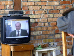 В Латвии запретили трансляцию 80 российских телеканалов