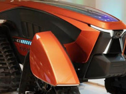 В Японии создали беспилотный электрический трактор