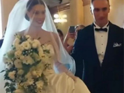 Герой проекту "Холостяк-6" більше не холостяк - Іраклі Макацарія одружився