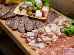 Складено список продуктів повільних вбивць печінки