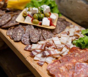 Складено список продуктів повільних вбивць печінки