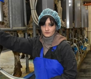 Украинку могут выслать из Беларуси после доноса в гомельской райгазете, – НСЖУ