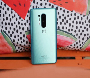 На смартфонах OnePlus появились неудаляемые приложения