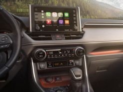 Apple готовится к тестированию автопилота для автомобилей в Калифорнии