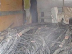 Полицейские задержали группу мужчин, воровавших кабель со склада компании «Укртелеком»