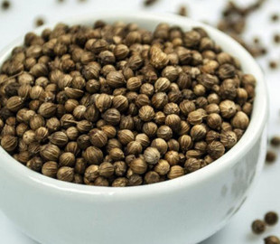 Медики назвали п’ять трав, які врятують від високого тиску