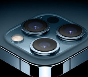 Распаковку нового iPhone 12 Pro впервые показали на видео