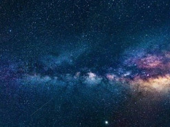 В NASA показали, как скопления галактик могут «искажать реальность»