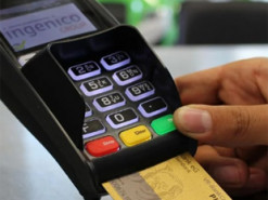 Термінали та застосунки не працюють: в Україні стався масштабний збій