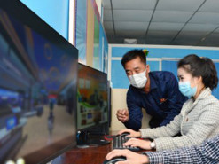 Северная Корея показала робота, который будет учить детей