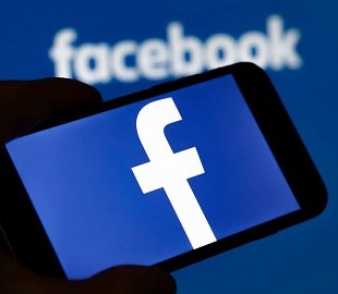 Facebook следит за пользователями через свое приложение