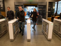 Amazon Go не обратит внимания, если вы забудете расплатиться за покупки