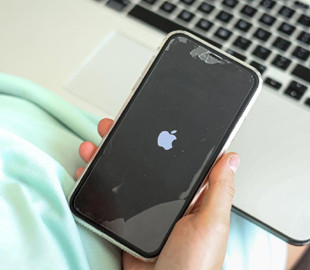 Чи можна видалити подряпини з екрану iPhone: експерти пояснили, що реально працює