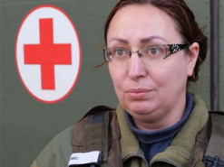 Украинский медик, которая спасает бойцов ВСУ на передовой, рассказала о "боевом крещении". Фото