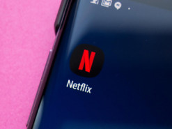 Apple обвинила Netflix в некачественном контенте