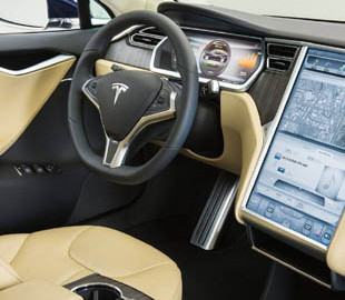 Инновационная Tesla предложила покупателям опцию в ретро-стиле