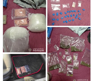 У Києві в чоловіка вилучили 5 кг психотропів та наркотиків на 4 млн грн