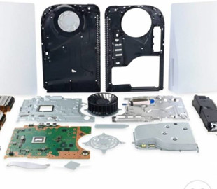 Команда iFixit произвела детальную разборку консоли PlayStation 5