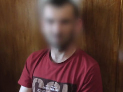 "Оформив кредити на знайомого". На Сумщині чоловіка підозрюють у шахрайстві