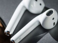 Злоумышленники используют Apple AirPods для подслушивания разговоров