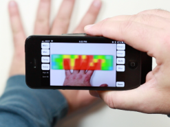 Смартфоны могут измерять температуру тела при помощи камеры-тепловизора