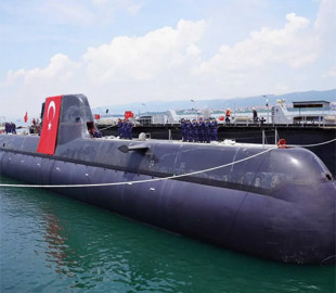 Турецькі розробники представили новий бойовий підводний човен TCG Muratreis класу Reis