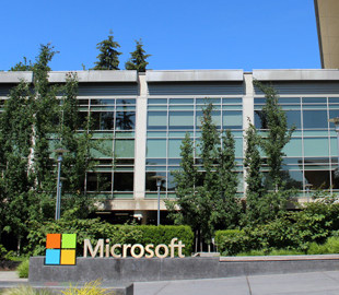 Назвали зарплати працівників компанії Microsoft