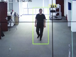 Китайская система распознавания узнает человека по походке с 50 метров