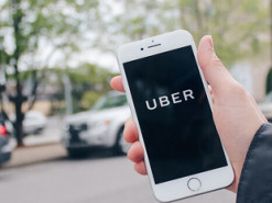 Uber в суді виборов собі дозвіл на роботу в Лондоні
