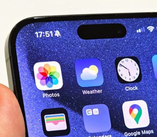 iPhone наступного покоління отримають екрани без отворів під камери