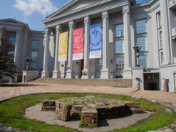 В Украине планируют полностью оцифровать отечественное культурное наследие