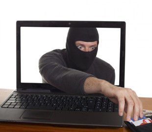 Интернет-мошенник обманул женщину на 30 тысяч гривен