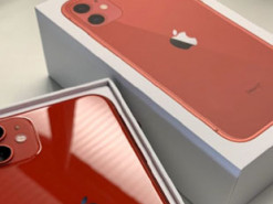 Скільки потрібно українцям працювати, щоб купити новий iPhone