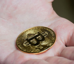 Біткоїн-компанія скуповує острів і будує власне місто "для своїх"