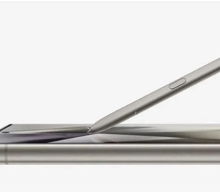 Власники Galaxy S24 Ultra скаржаться на сморід від стилуса S Pen