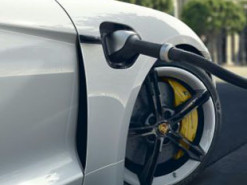 В Европе назвали самые популярные электрокары