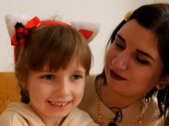 Медикиня з "Азовсталі" нарешті побачила доньку через 8 місяців розлуки: зворушлива історія зустрічі