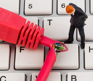 В России предложили блокировать пиратские сайты без суда