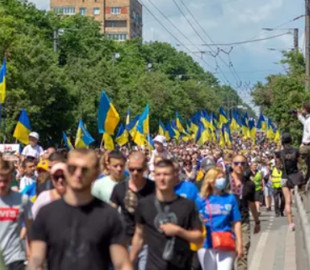 "Мариуполь сделал свой выбор": в сети напомнили, как город праздновал освобождение от оккупантов. Фото